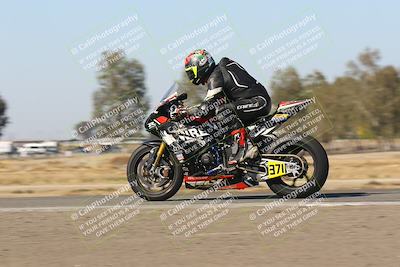 media/Oct-29-2023-Carters at The Track (Sun) [[b2bb4383ab]]/B Plus/220pm (Wheelie Bump)/